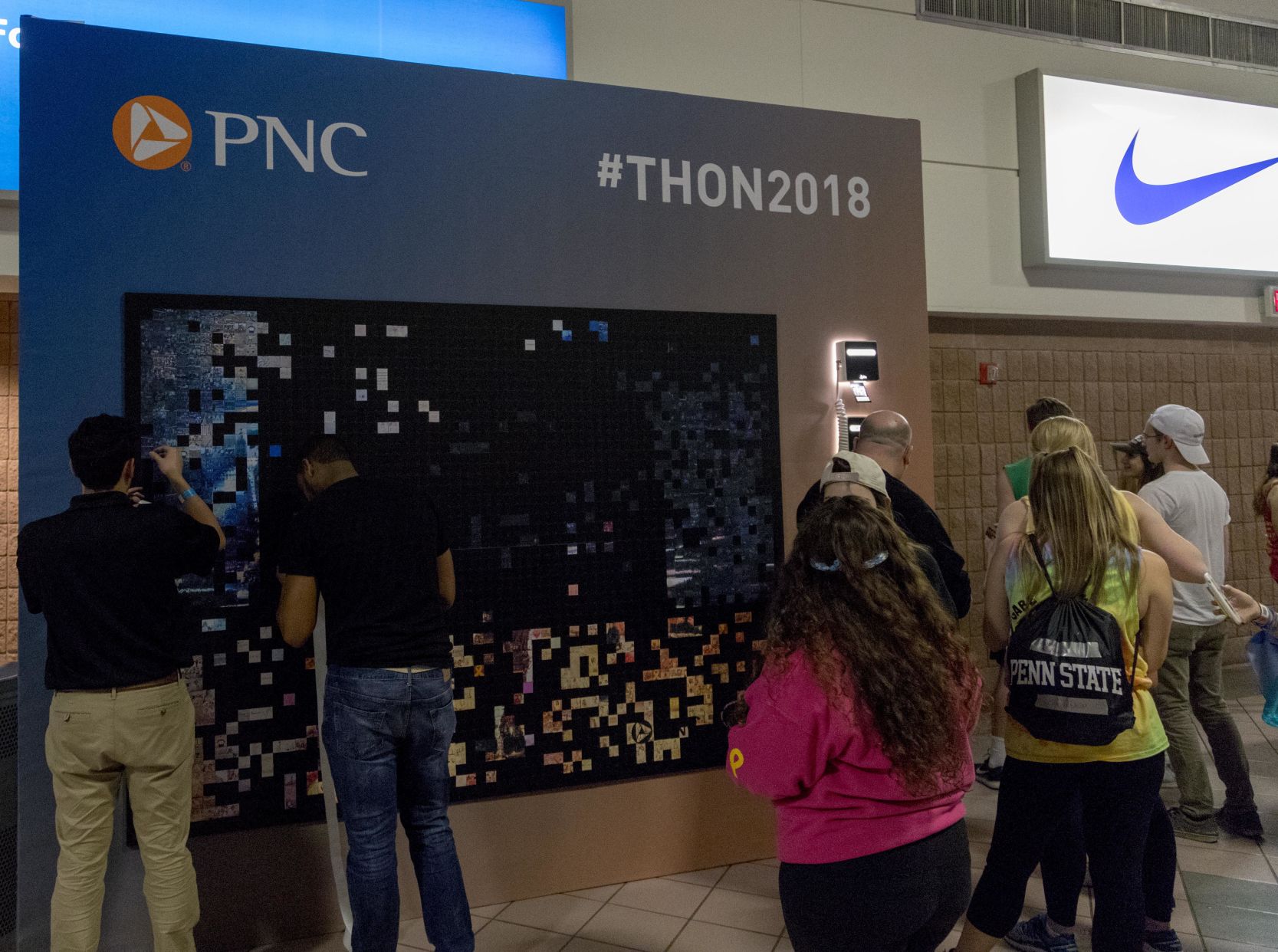 Penn State THON 2018 PNC mosaic